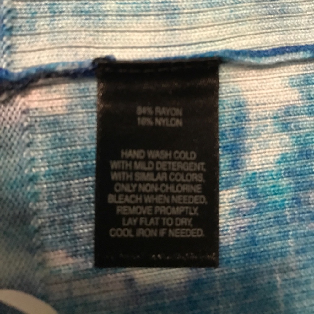 Button down tye dye - Picture 4 of 4